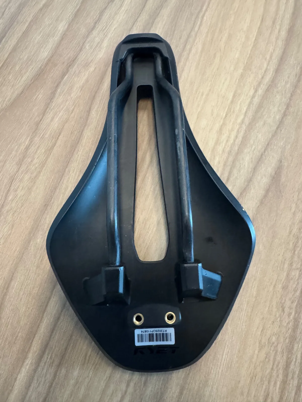 Foto do anúncio Selim 3D Carbono Ryet - TT / Tri — 2 de 4