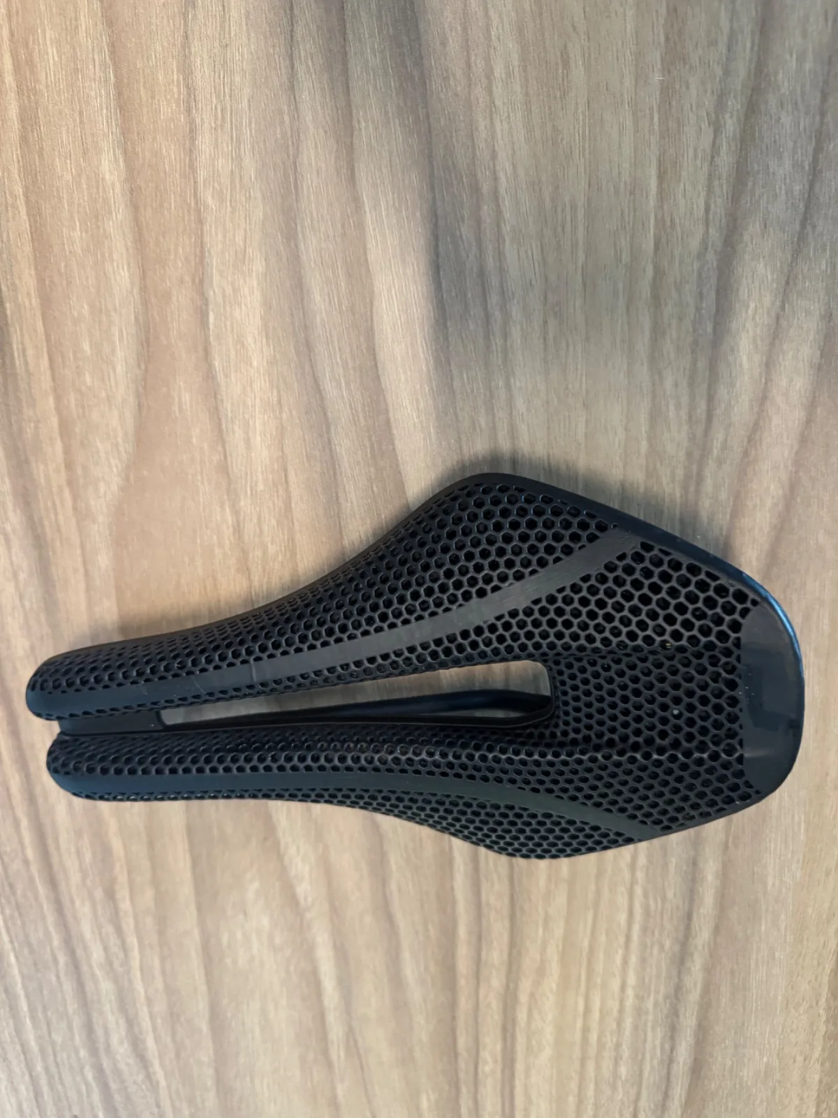 Foto do anúncio Selim 3D Carbono Ryet - TT / Tri — 4 de 4