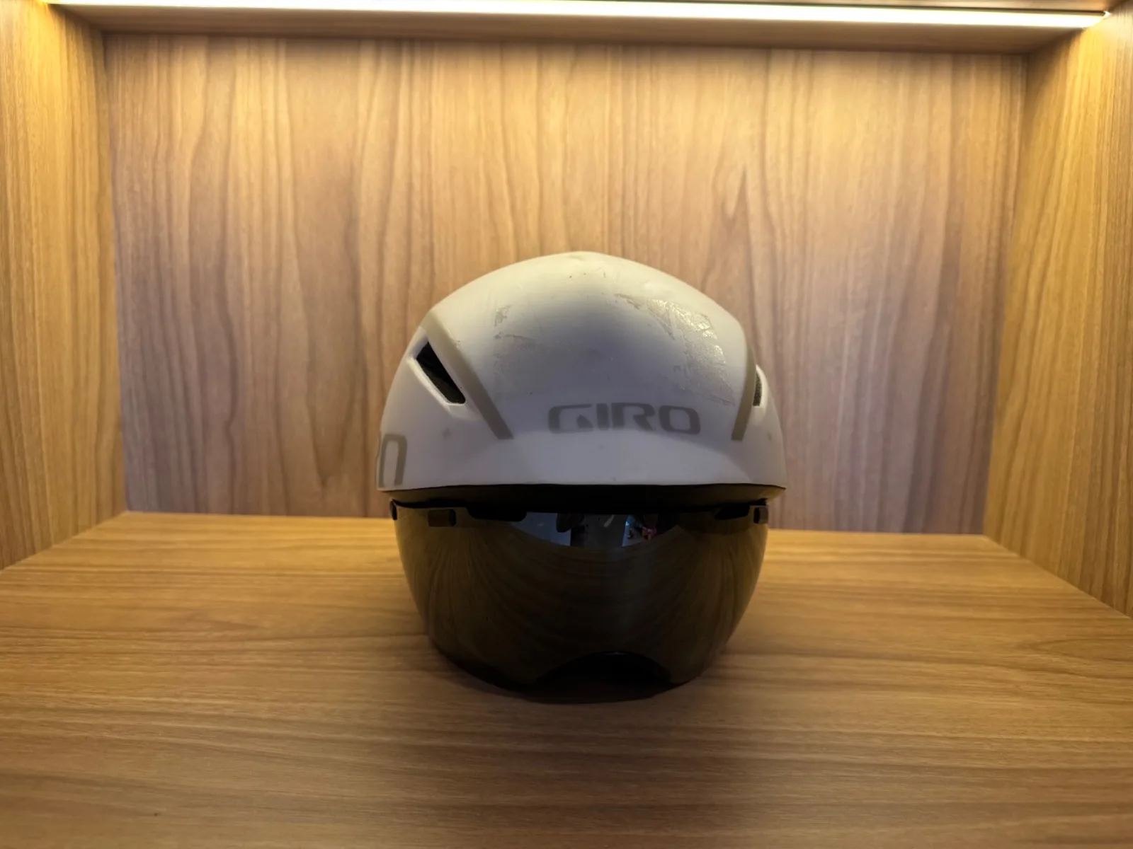 Foto do anúncio Capacete Giro Aerohead — 2 de 5