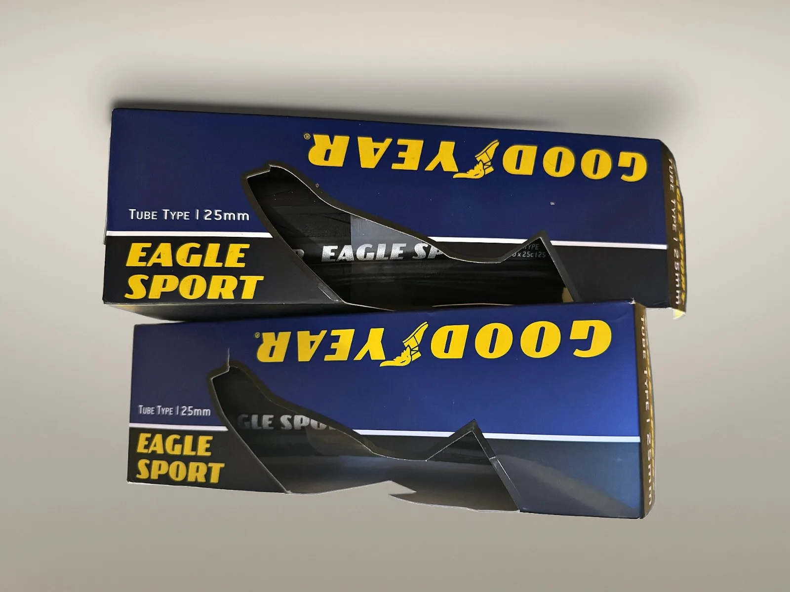 Foto do anúncio Par de Pneus Goodyear Eagle Sport — 3 de 3